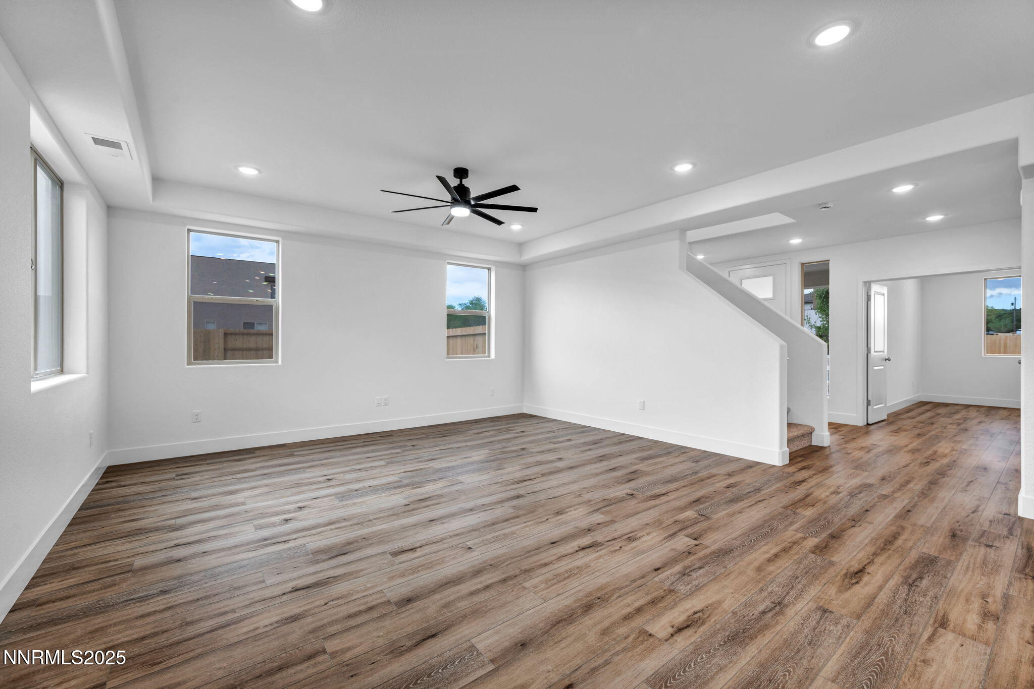 71-web-or-mls-754-shimmer-ct