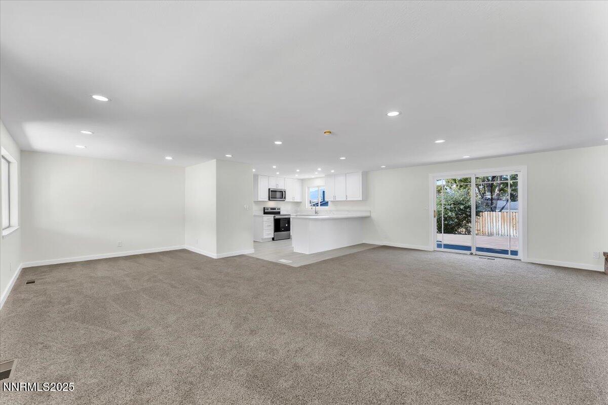 06-6815 Prestwick Cir Reno NV 89502 (13