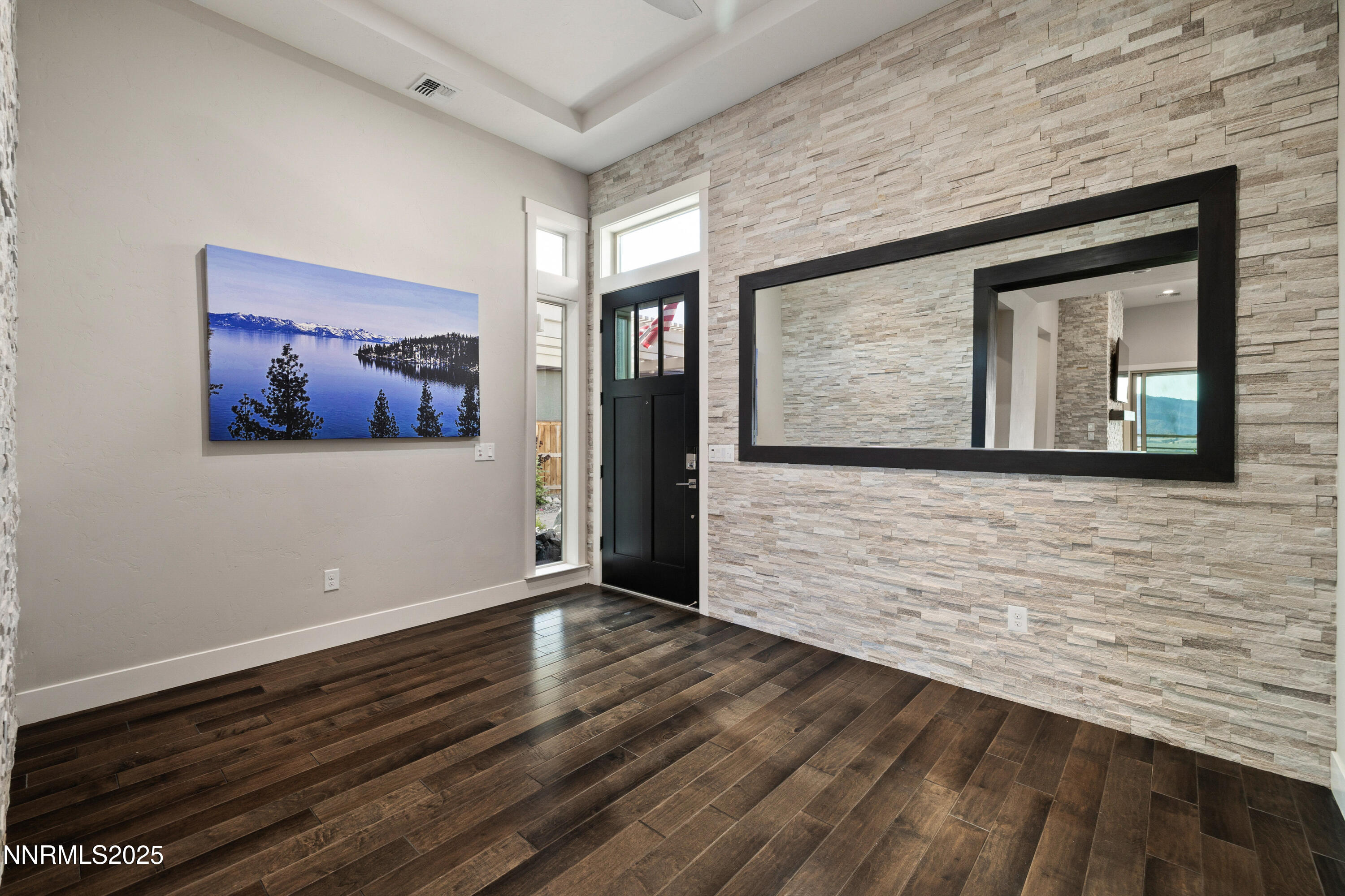 027_20-print-2223_hillsborough-6_551