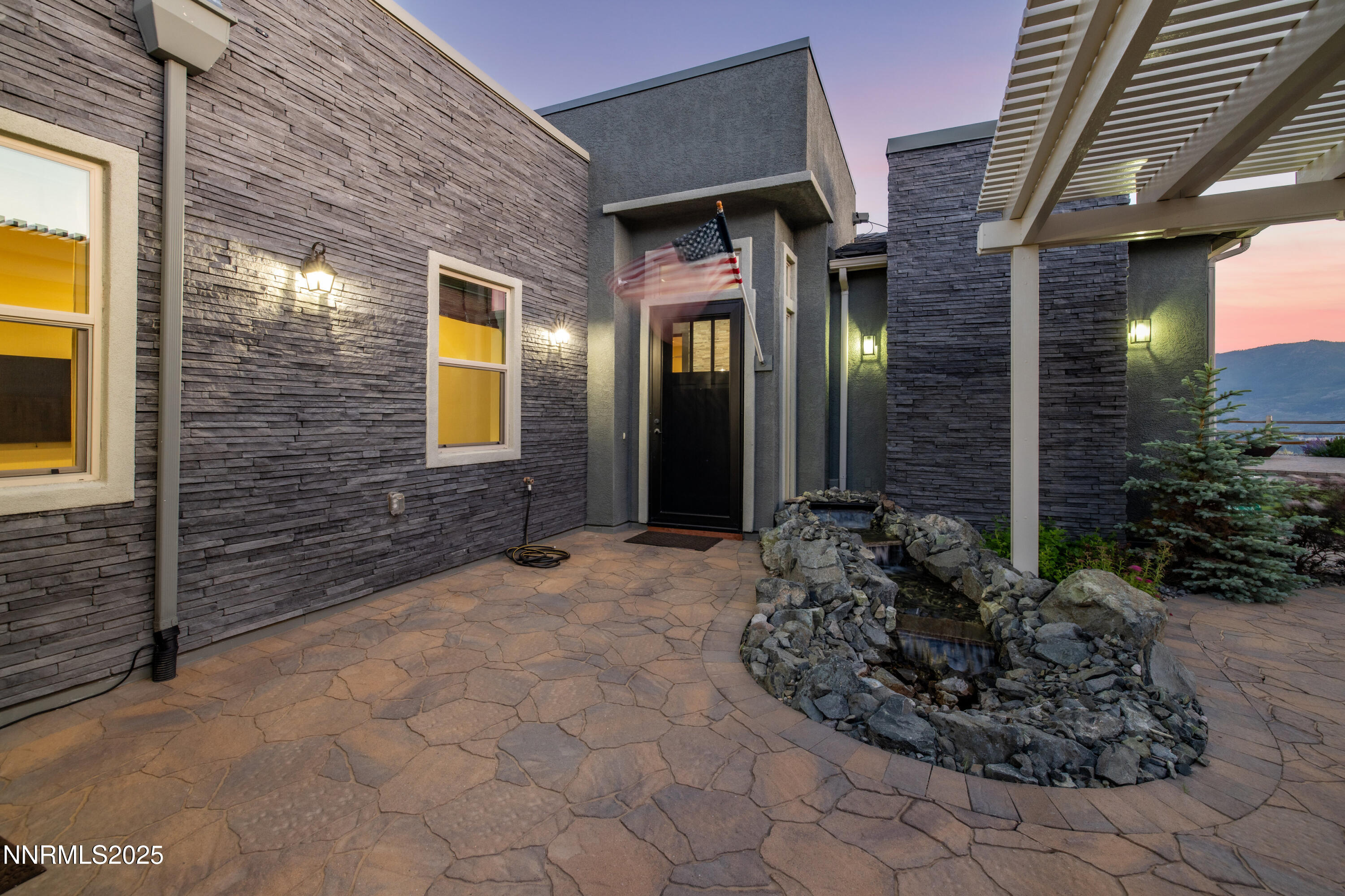 004_13-print-2223_hillsborough_twilight-