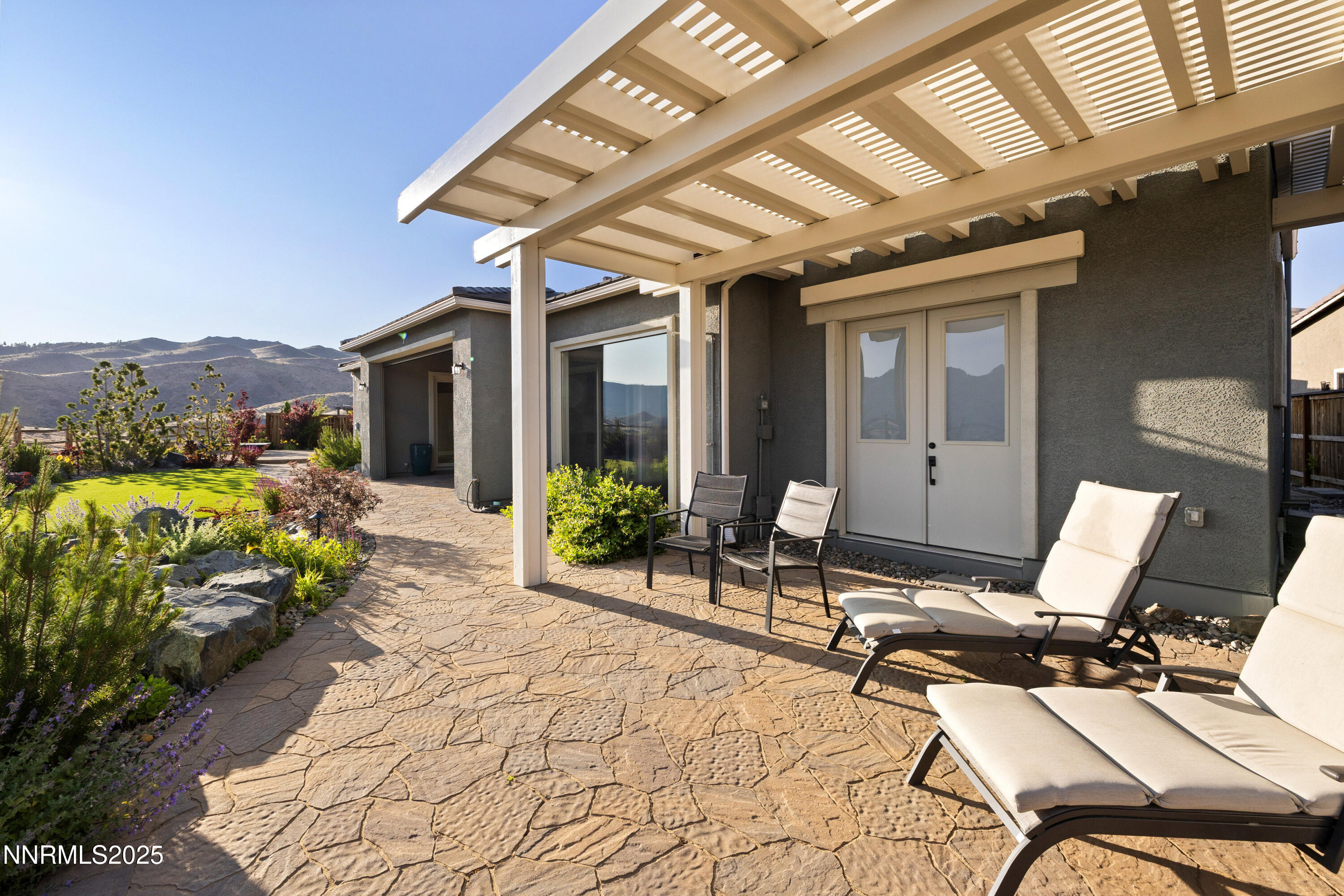 029_48-print-2223_hillsborough-34_664