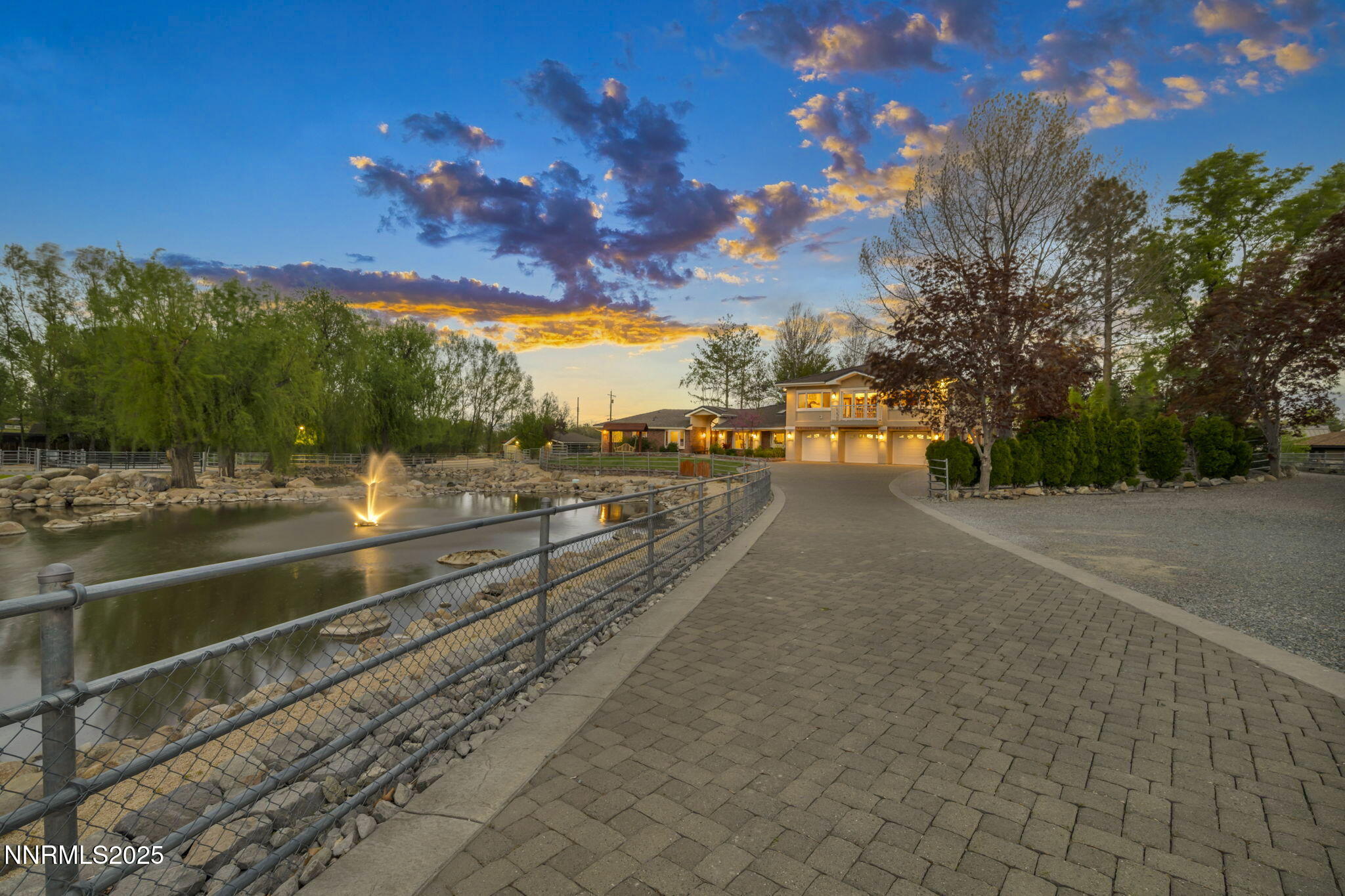 14-web-or-mls-1865-olive-ln