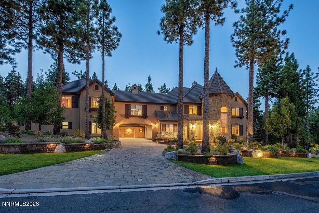 Photo of 6130 Lake Geneva Drive, Reno, NV 89511 (MLS # 260002930)