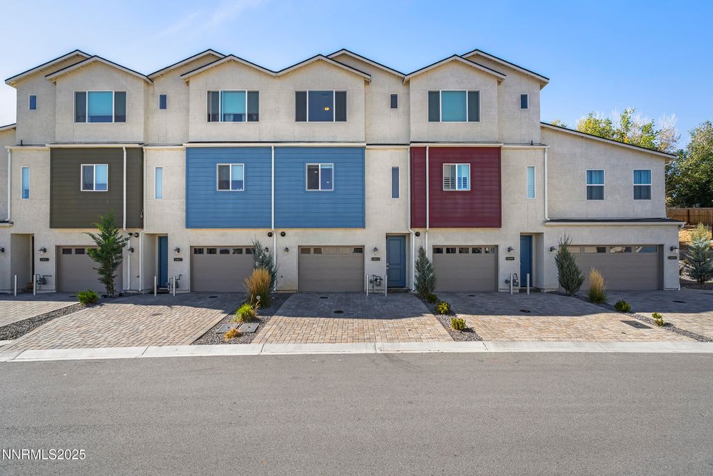 Photo of 5013 Cavestone Road, Sun Valley, NV 89433 (MLS # 250057230)