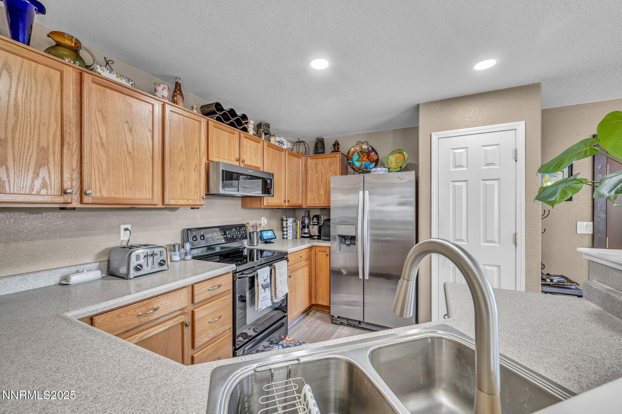 50-web-or-mls-7736-corso-st