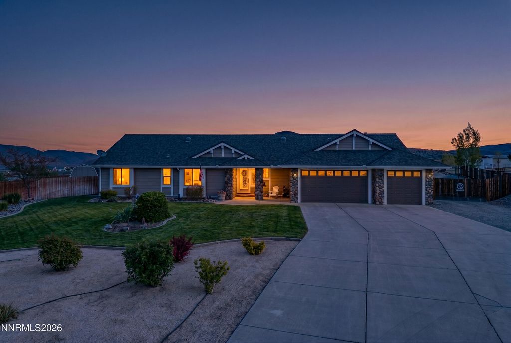 Photo of 55 Geraldine Court, Sparks, NV 89441 (MLS # 260004746)