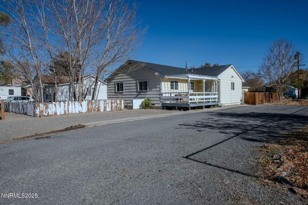 Photo of 224 S Nevada Street, Yerington, NV 89447 (MLS # 250058066)
