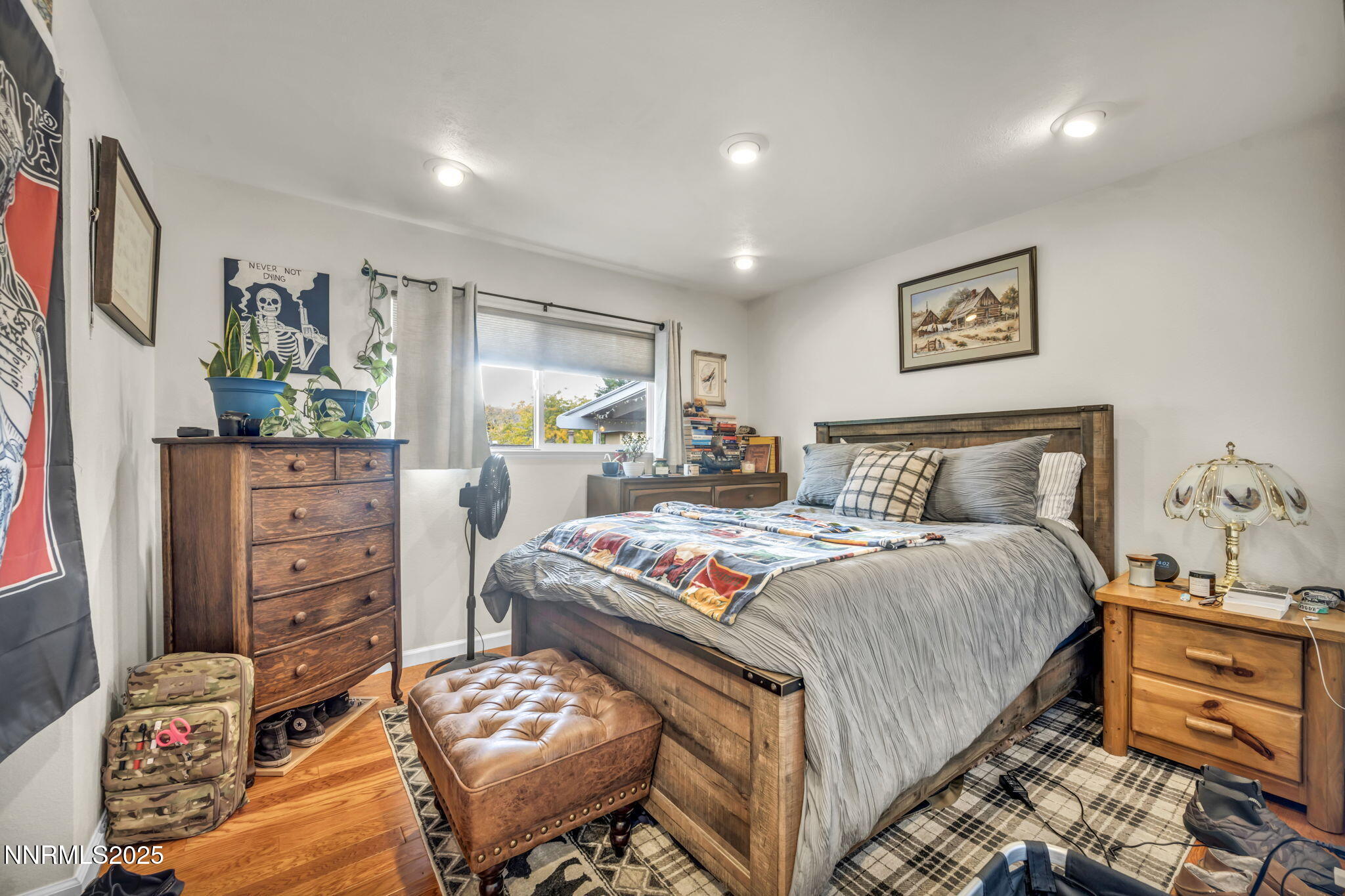 27-web-or-mls-2600-gellert-dr