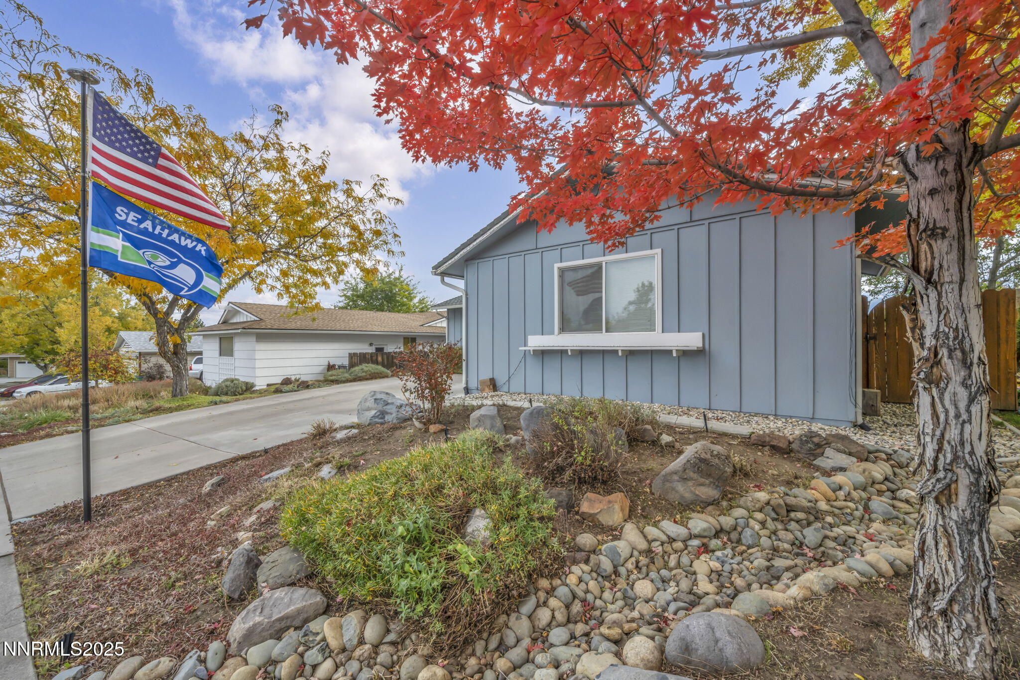 1-web-or-mls-2600-gellert-dr