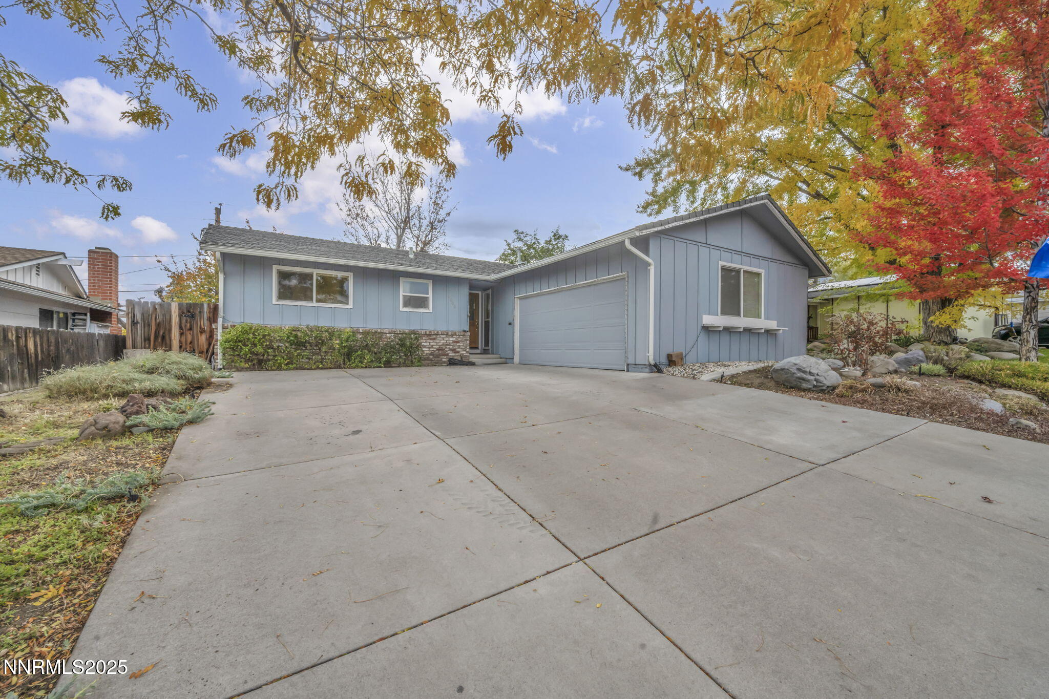 3-web-or-mls-2600-gellert-dr