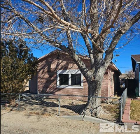 374 H Street, Hawthorne, NV 89415 - #: 250001799
