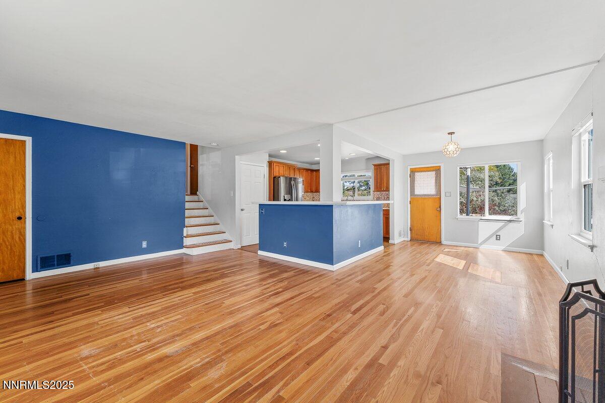 820 Stoker Ave Reno NV 89503 8 of 52