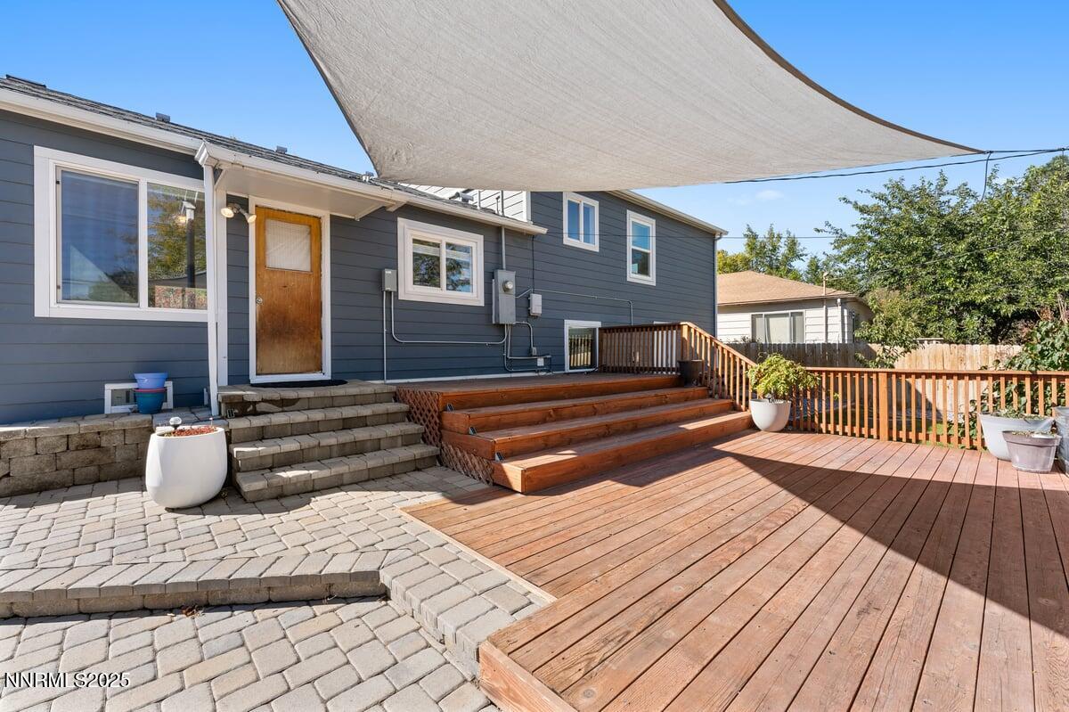 820 Stoker Ave Reno NV 89503 34 of 52