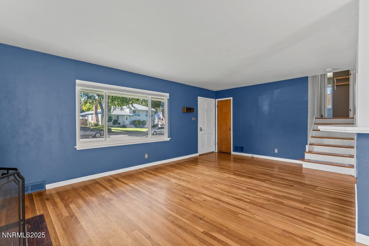 820 Stoker Ave Reno NV 89503 9 of 52