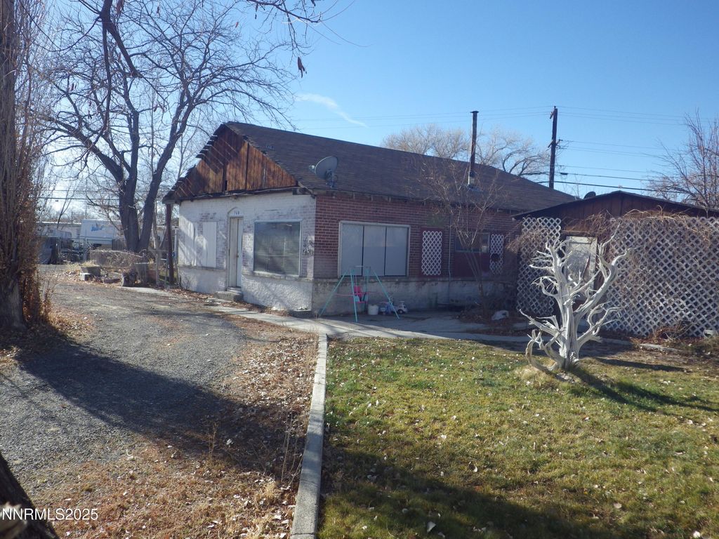 Photo of 360 E 2nd Street, Battle Mountain, NV 89820 (MLS # 250059110)