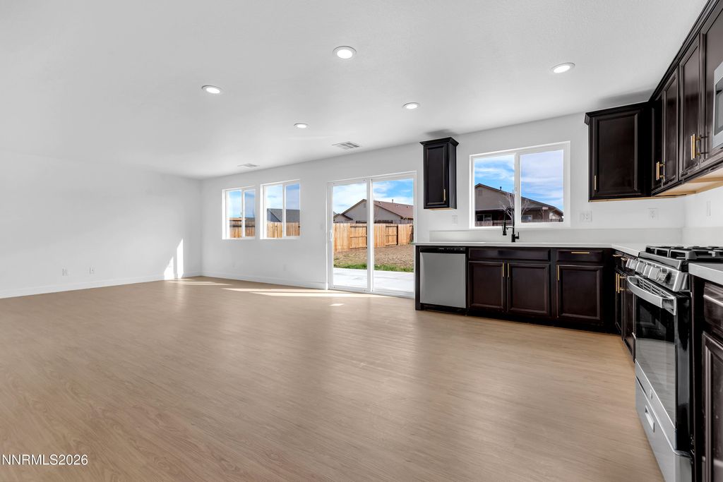 Photo of 14364 Durham Drive, Reno, NV 89506 (MLS # 260002979)