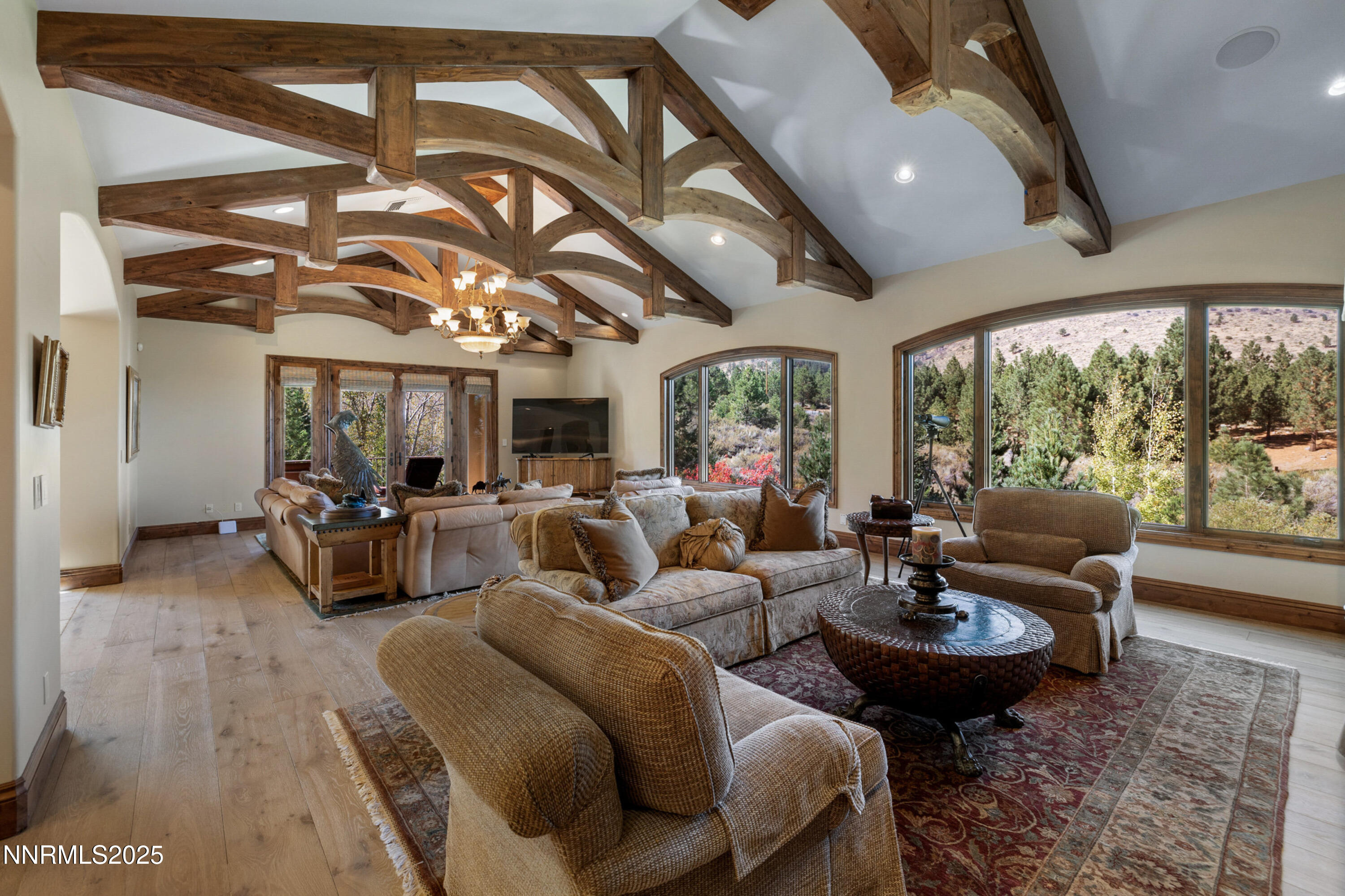 011_40-print-5775_lausanne-16_650