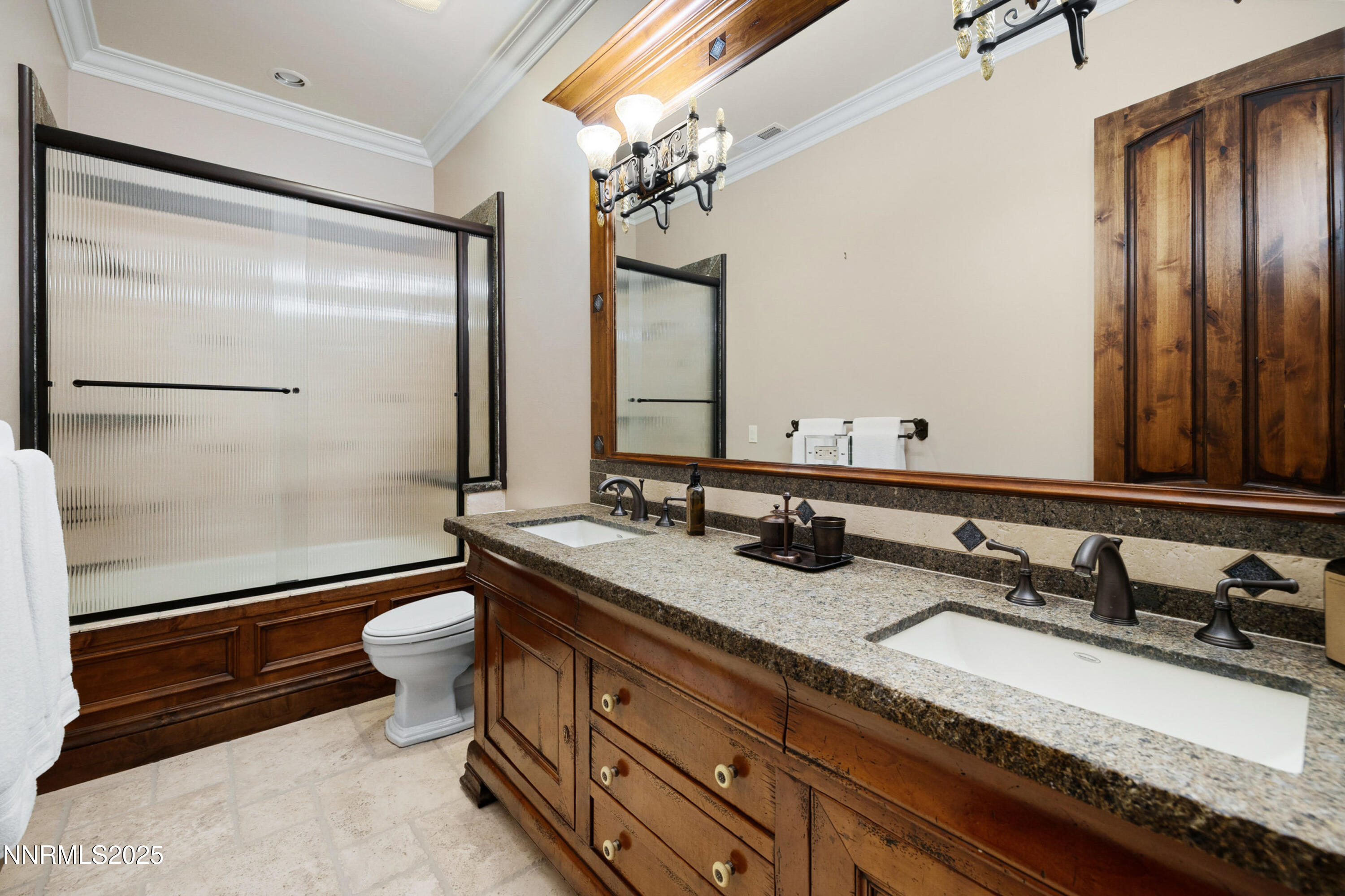 044_73-print-5775_lausanne-50_572