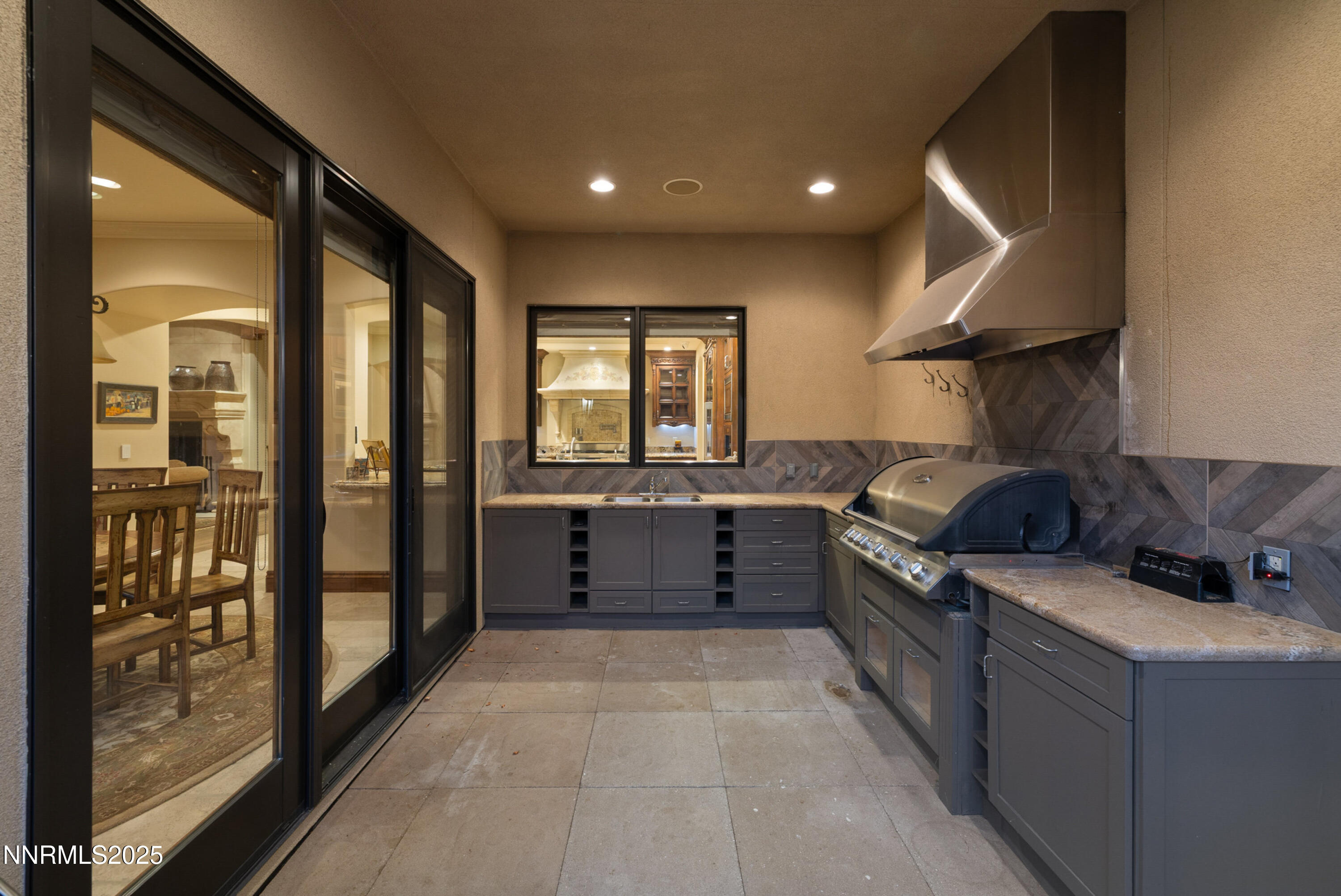 051_110-print-5775_laussane_twilight_-4_