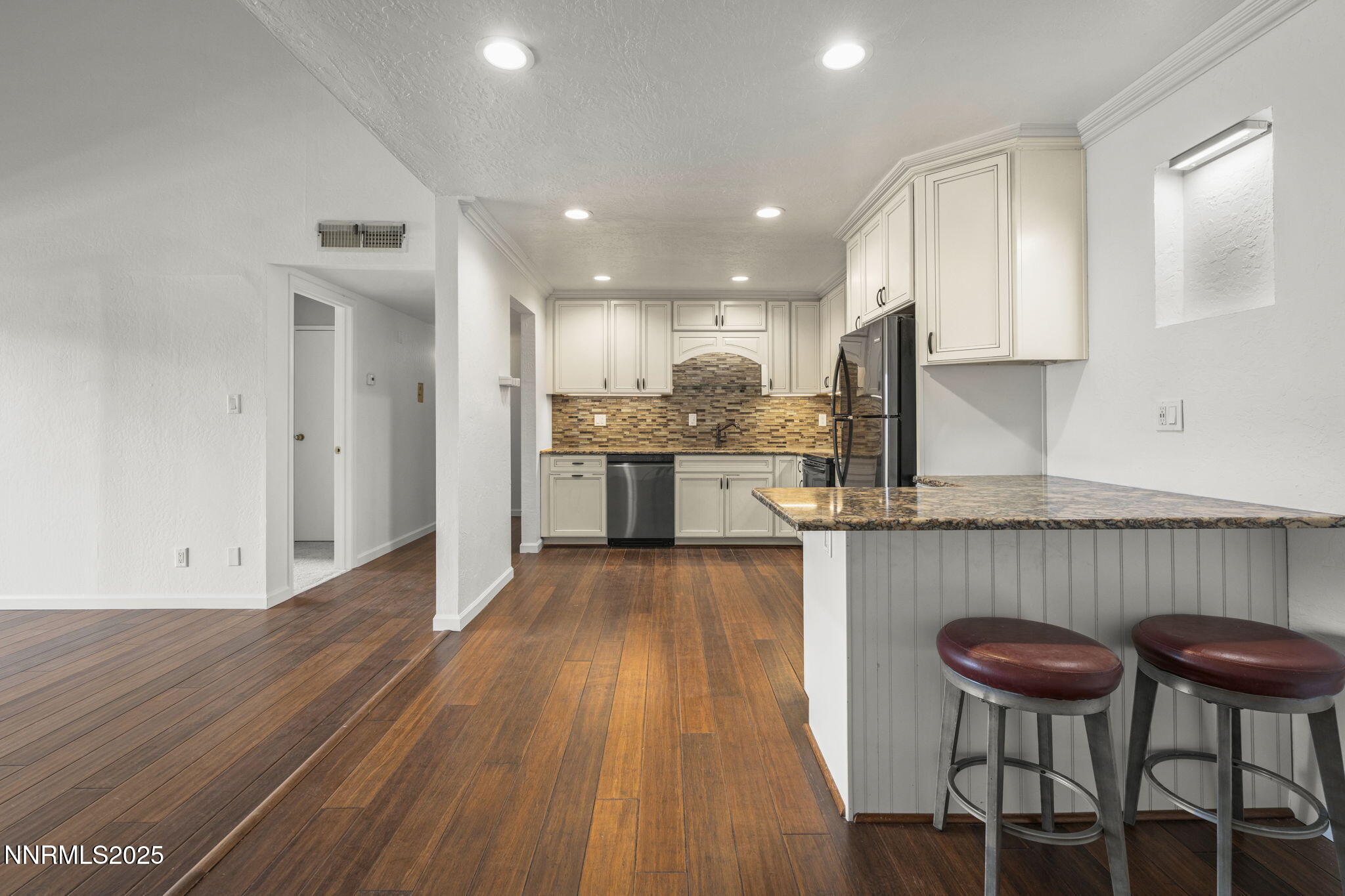 19-web-or-mls-_DSC5409