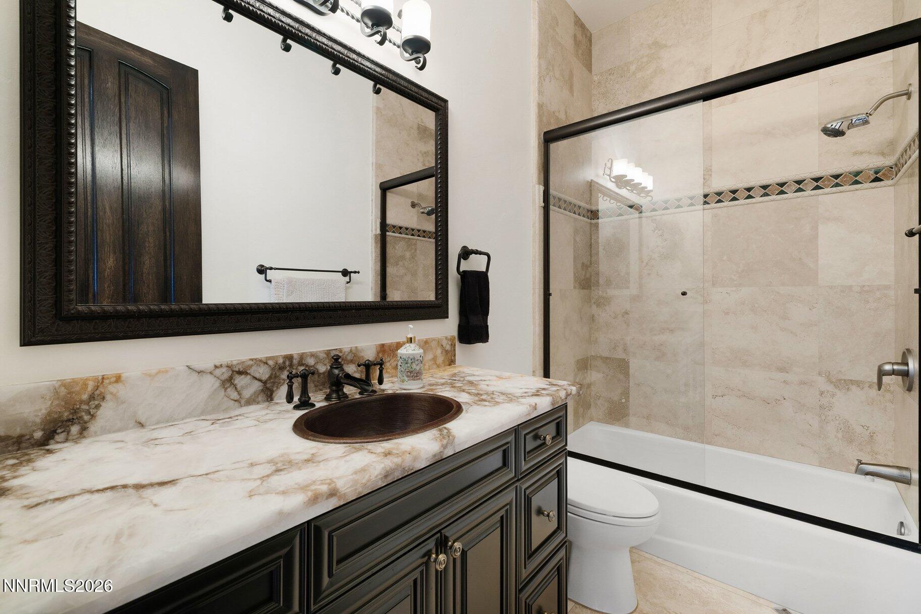 047_54-print-12910_silver_wolf-44_139