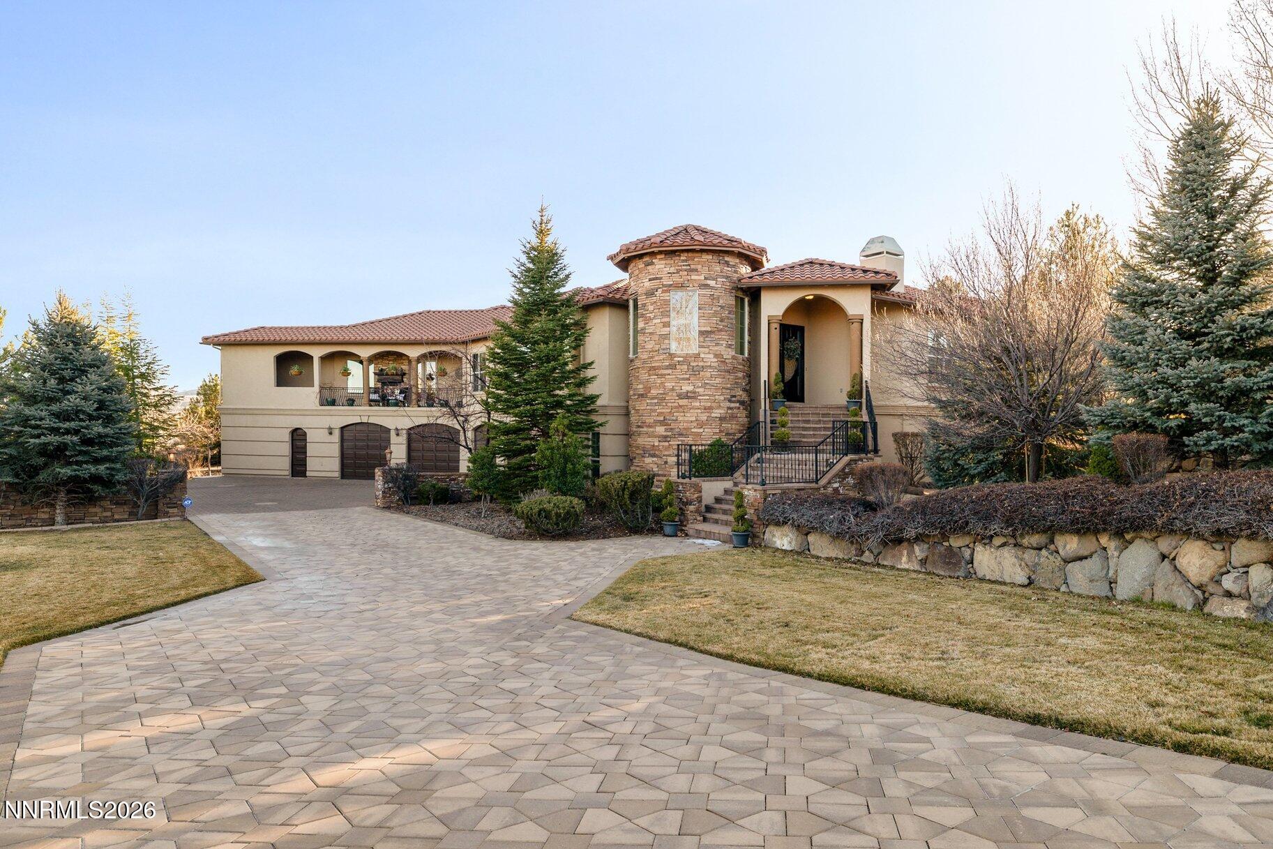 007_64-print-12910_silver_wolf-54_3