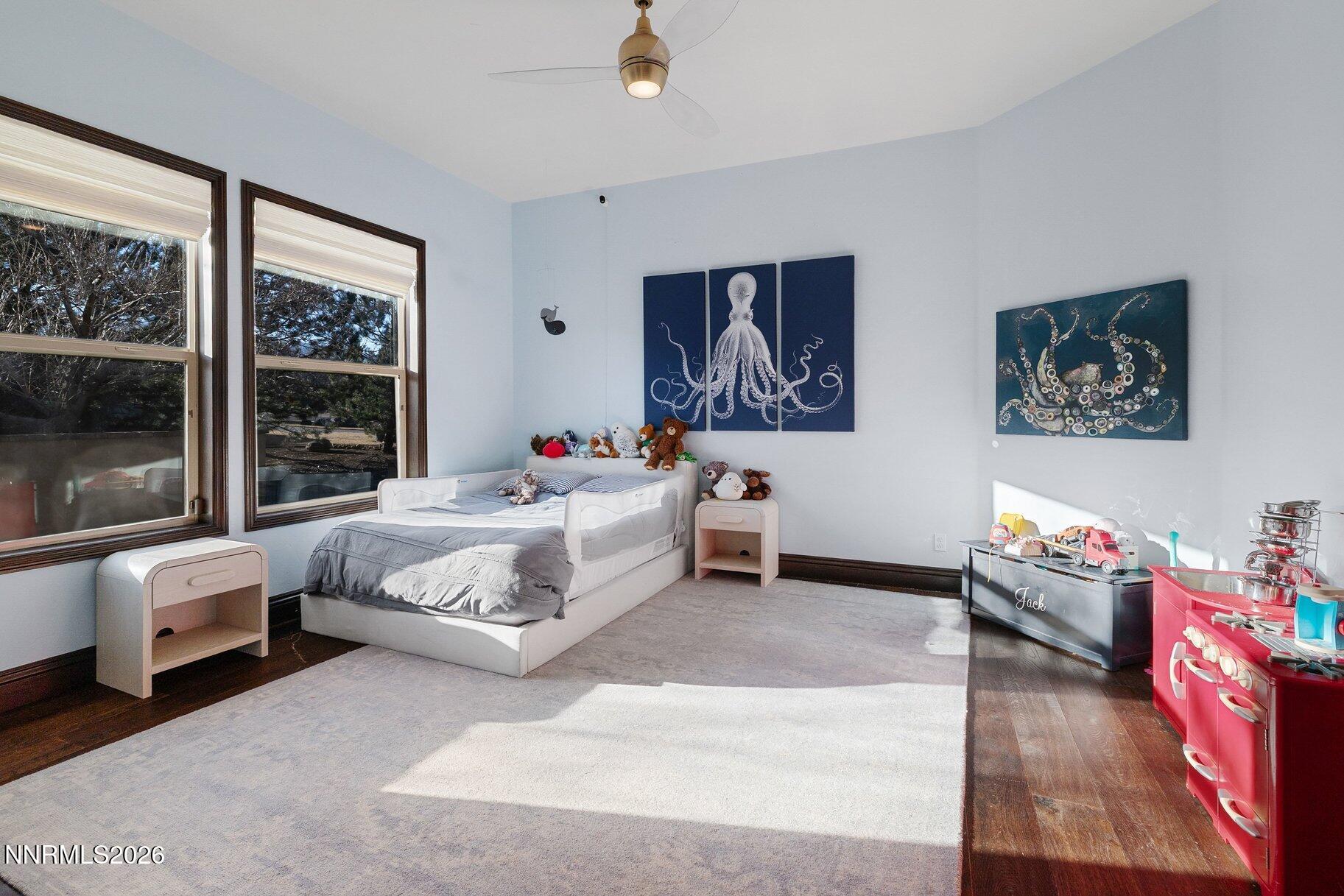 026_34-print-12910_silver_wolf-24_189