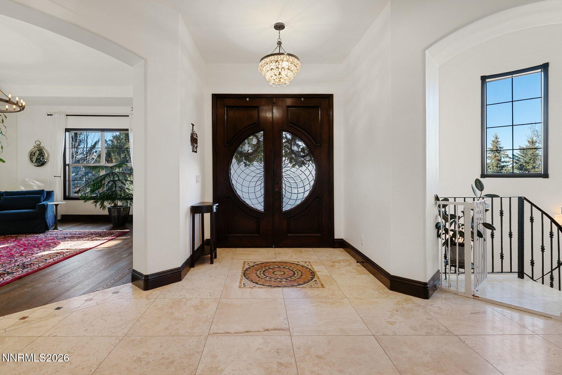 008_71-print-12910_silver_wolf_546