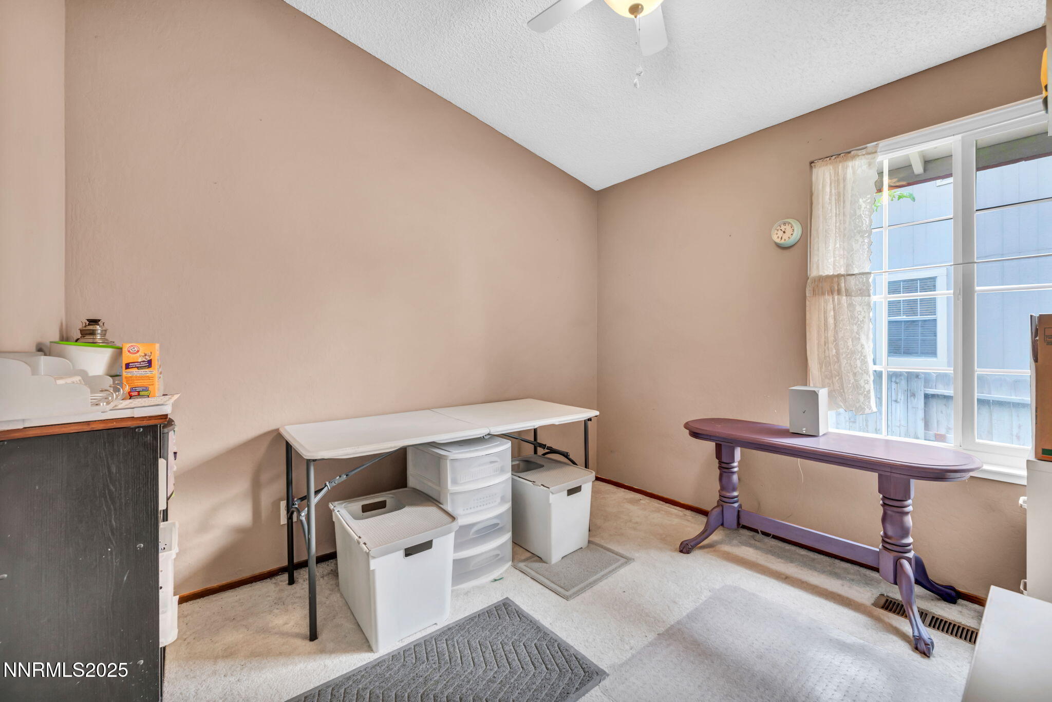 27-web-or-mls-1194-ambassador-dr