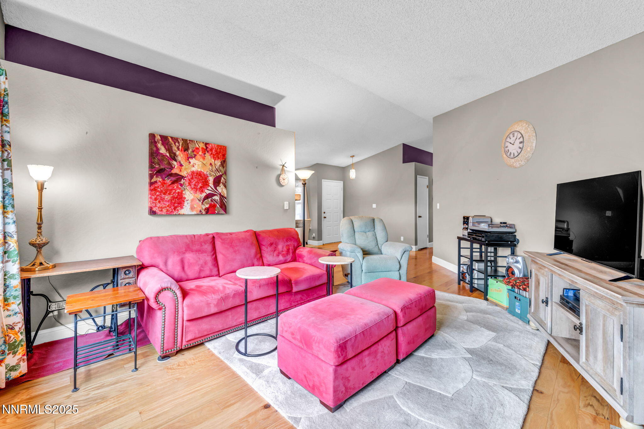 39-web-or-mls-1194-ambassador-dr