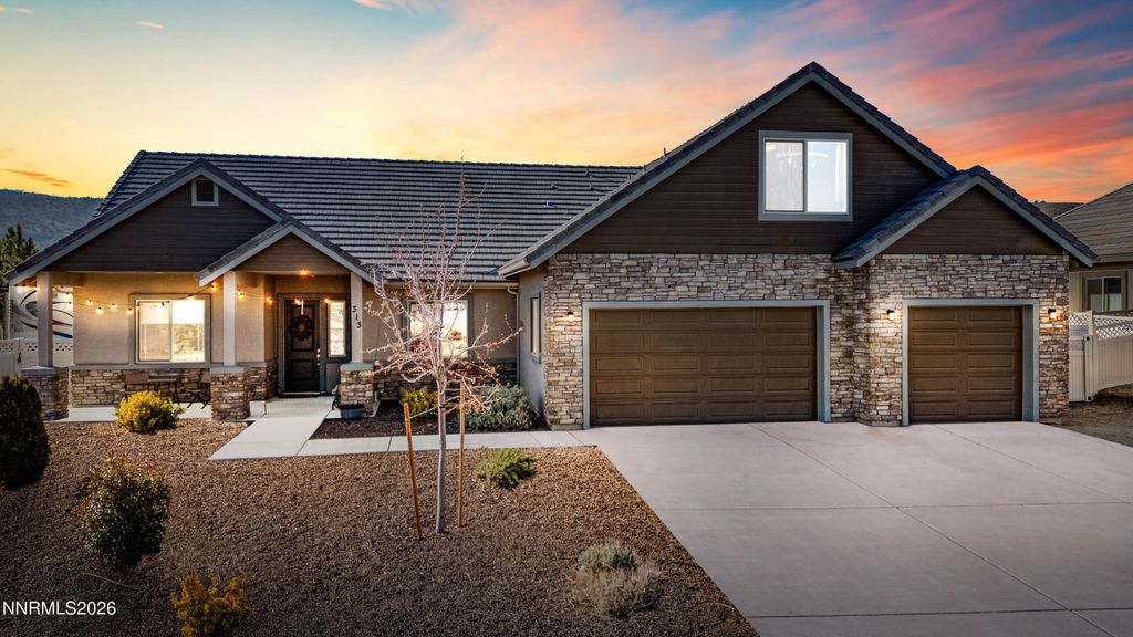 Photo of 313 San Roma Drive, Dayton, NV 89403 (MLS # 260001385)