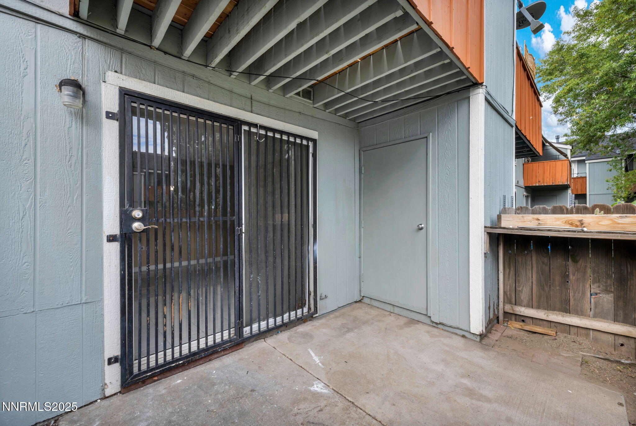 7-web-or-mls-4600-neil-rd-apt-35