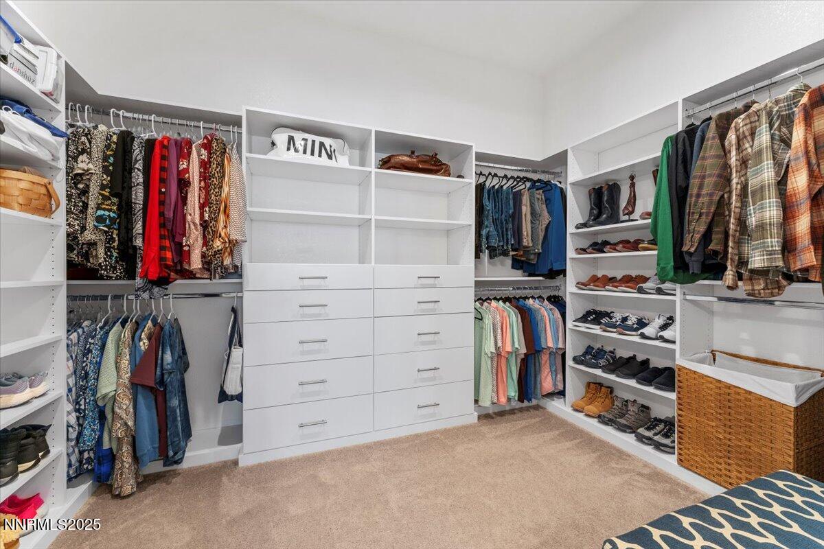 22-2209 Leathermans Drive Reno NV 89521