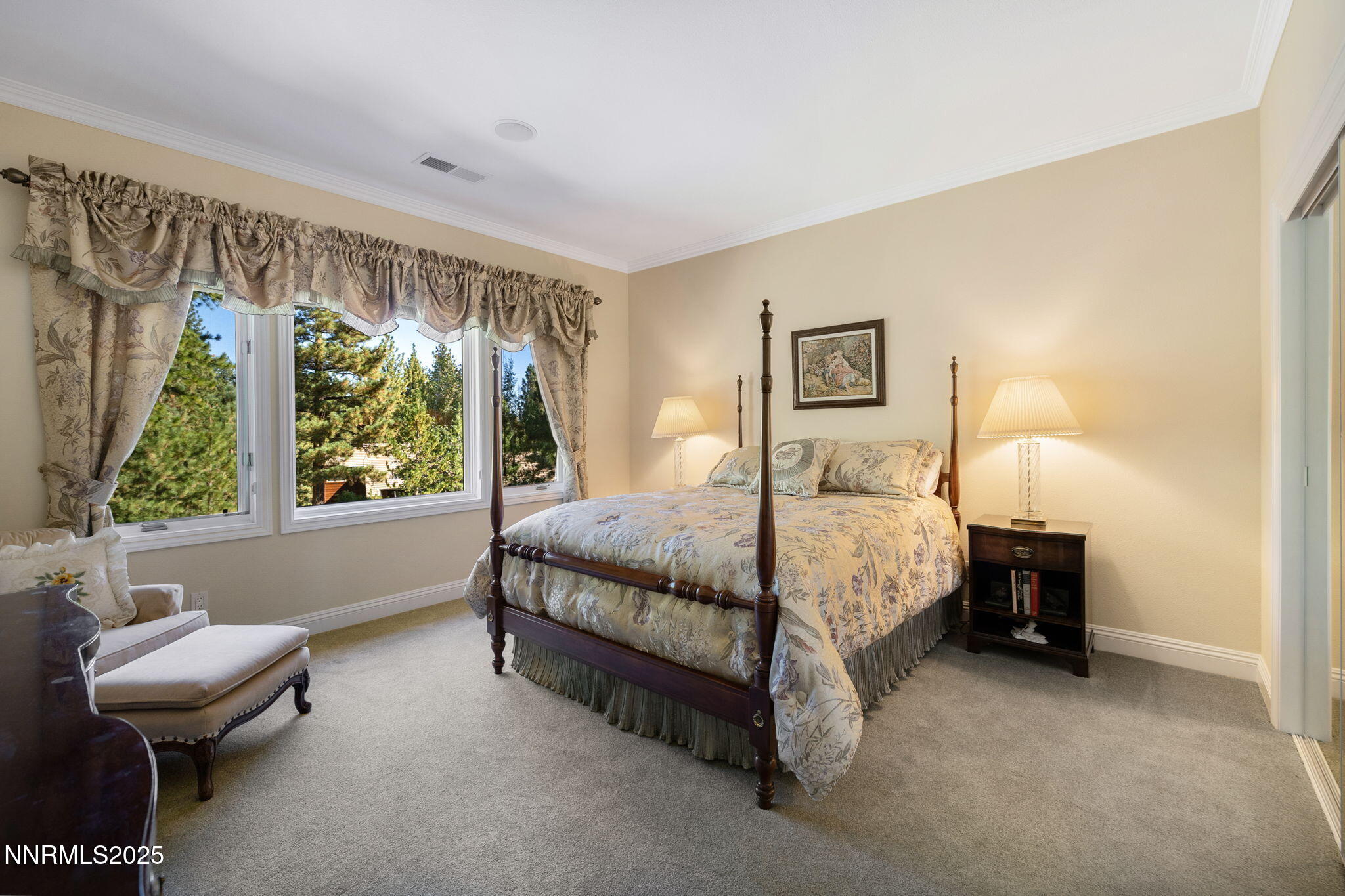 Upstair Guest Bedroom 1