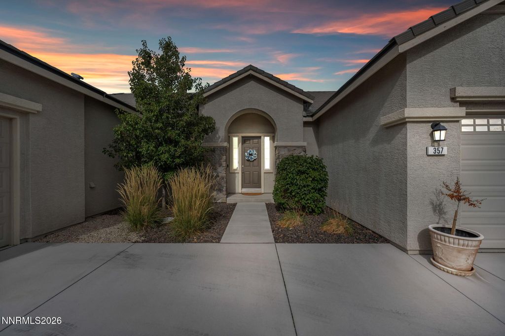 Photo of 357 Bayhill Circle, Dayton, NV 89403 (MLS # 260000714)