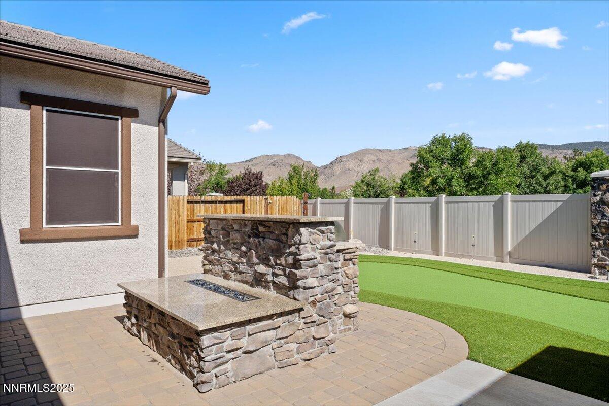 34-2250 Trakehner Lane Reno NV 89521 (40