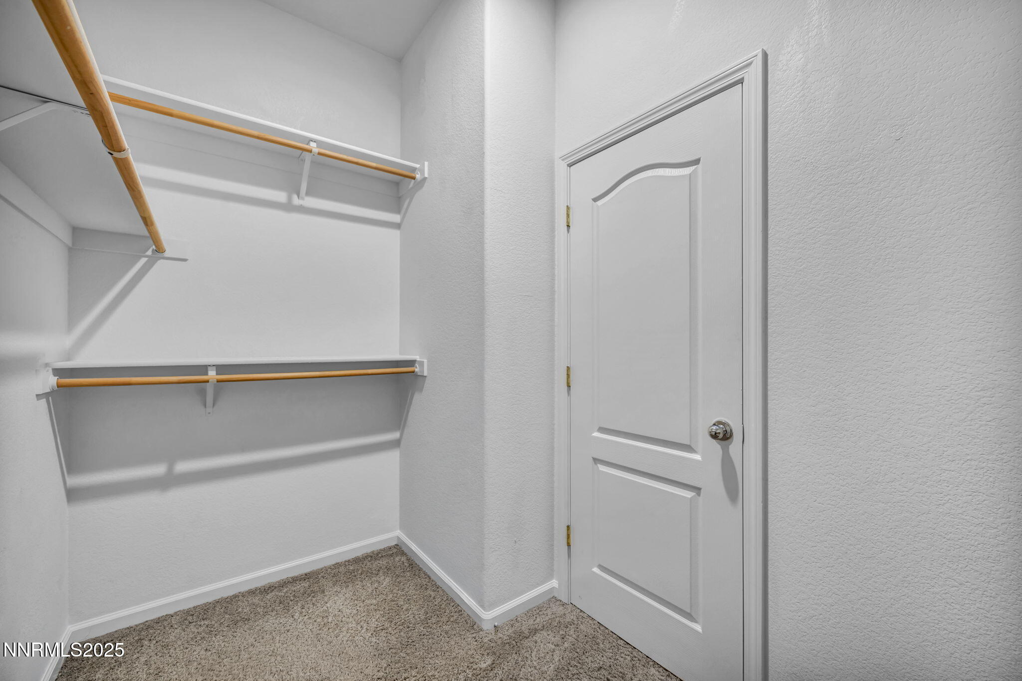 46-web-or-mls-2465-lincoln-meadows-dr