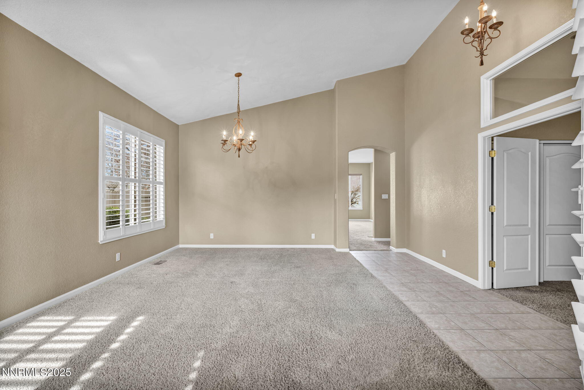 24-web-or-mls-2465-lincoln-meadows-dr