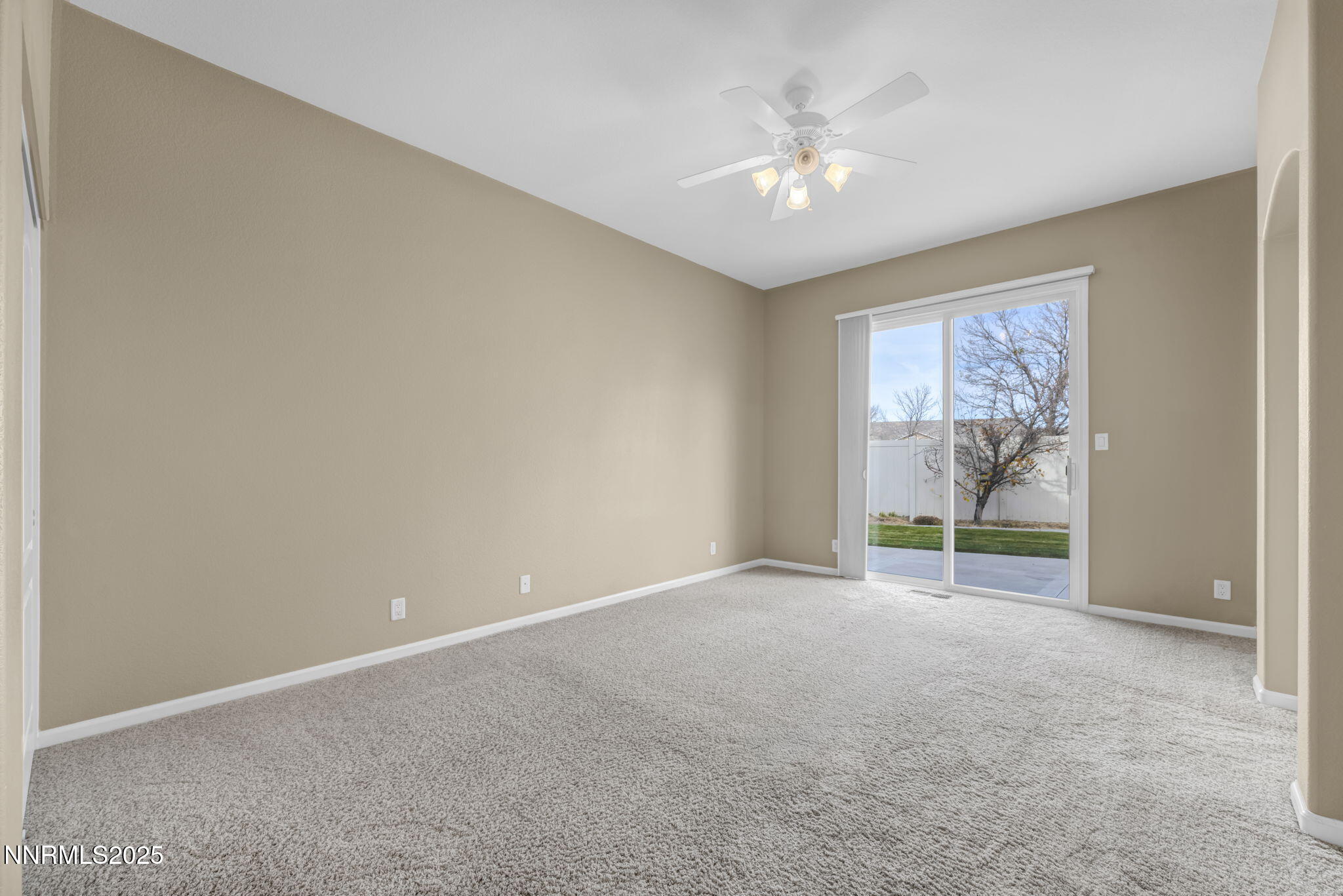 38-web-or-mls-2465-lincoln-meadows-dr