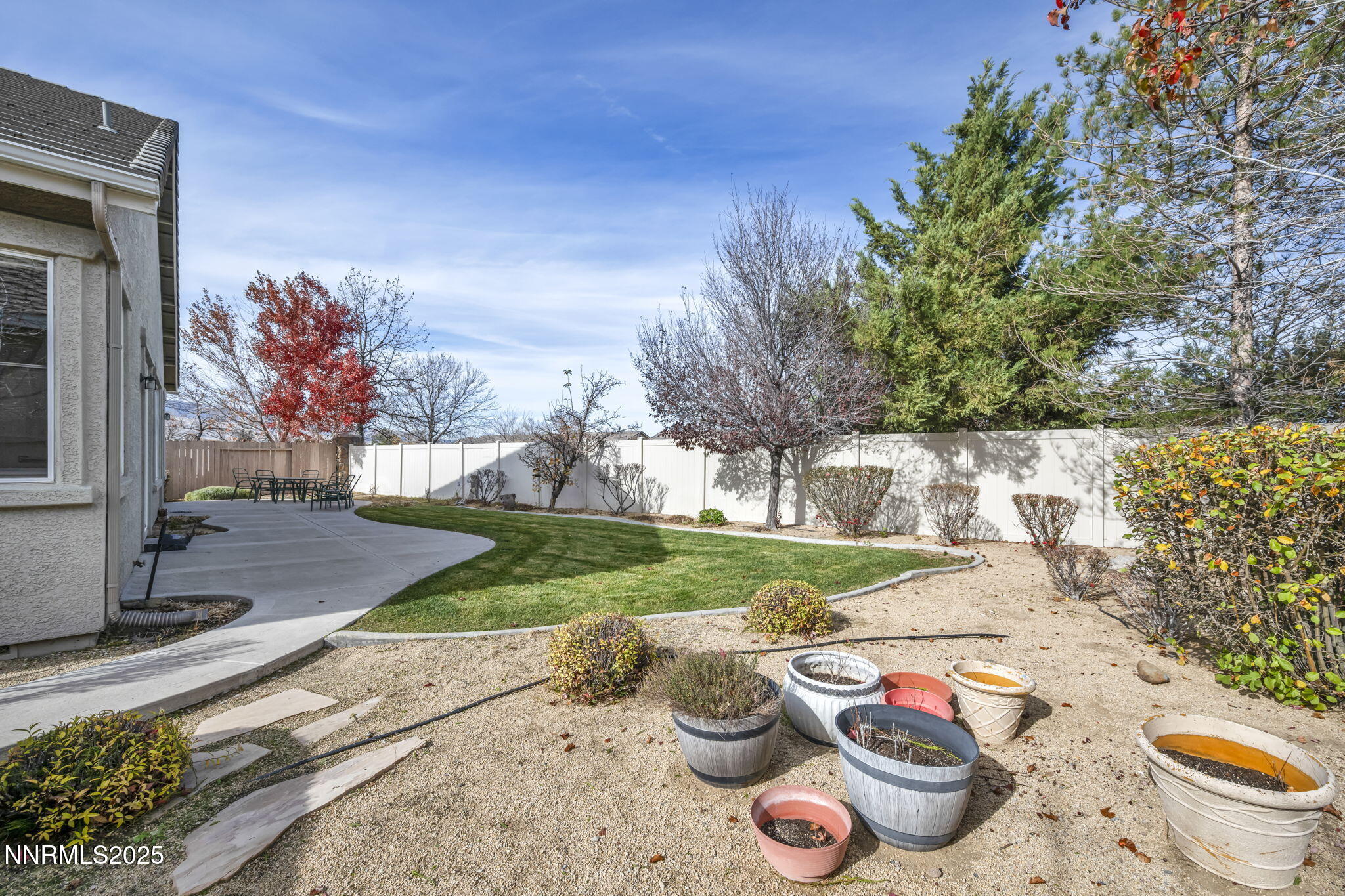 12-web-or-mls-2465-lincoln-meadows-dr