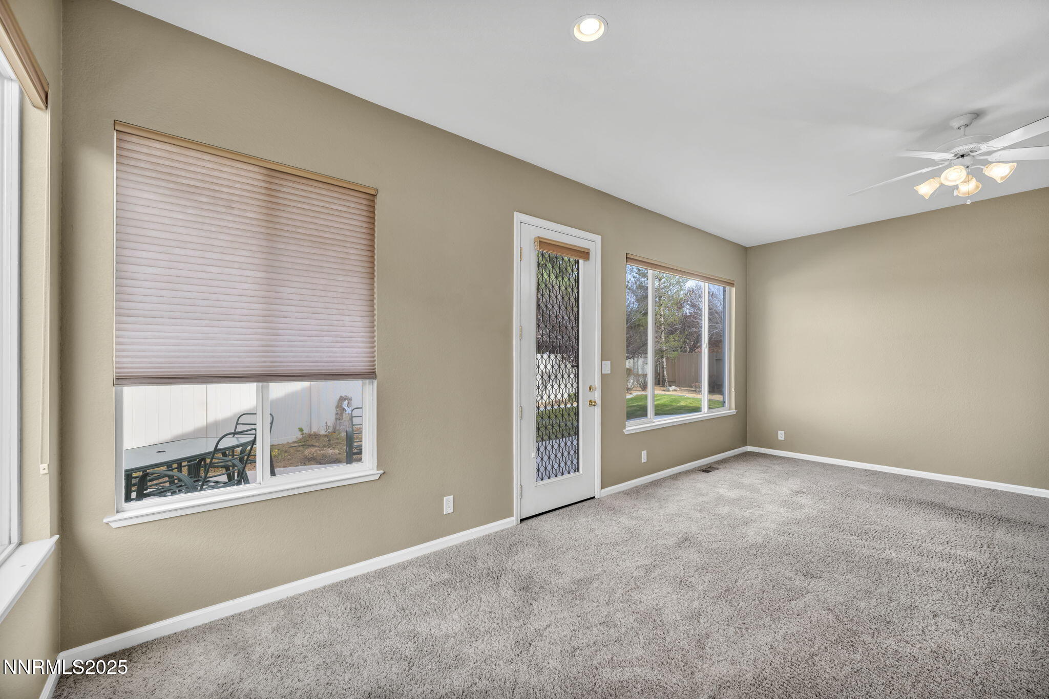 18-web-or-mls-2465-lincoln-meadows-dr