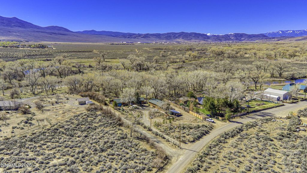 Photo of 329 River Road, Dayton, NV 89403 (MLS # 260003288)