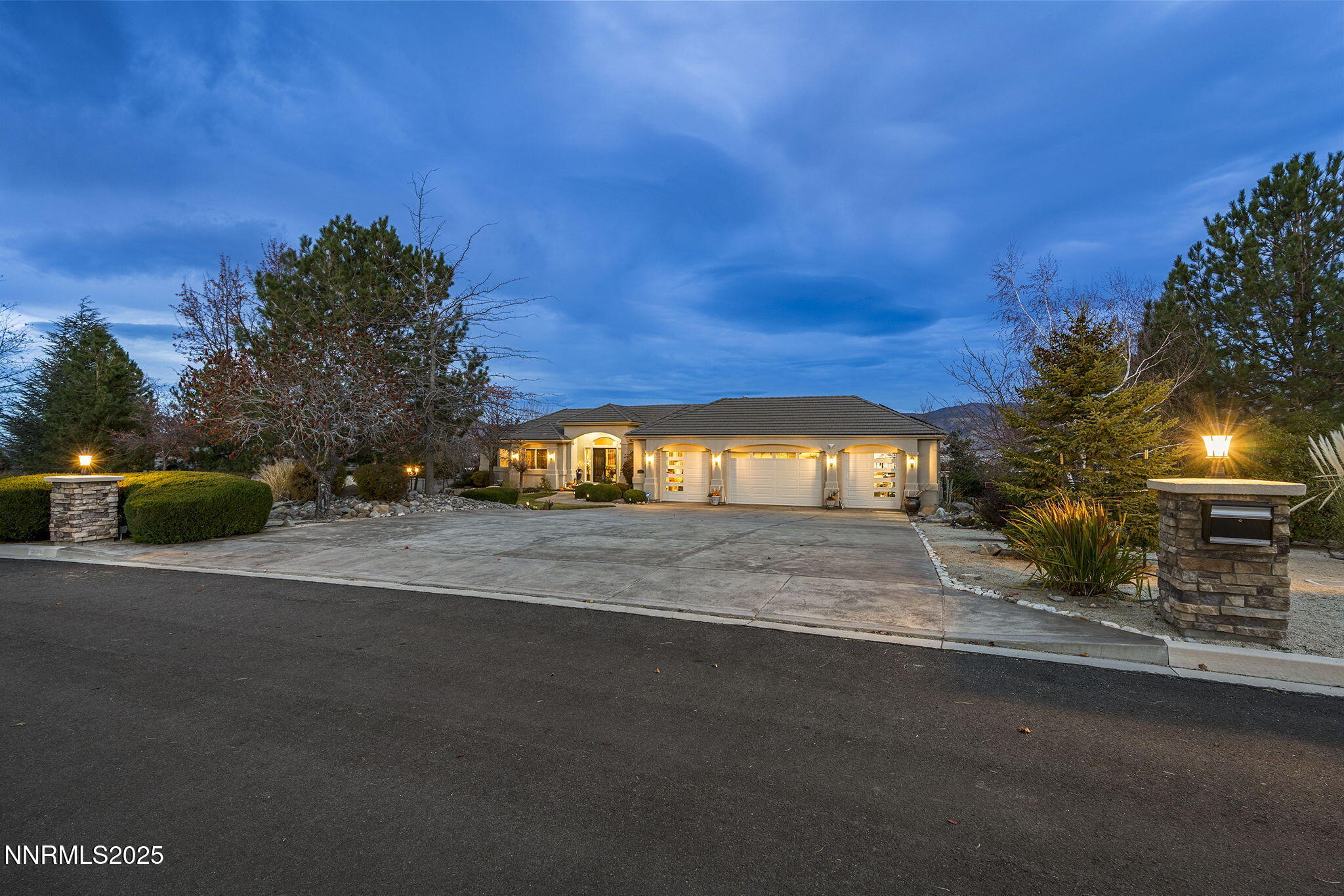 1-web-or-mls-_DSC7416