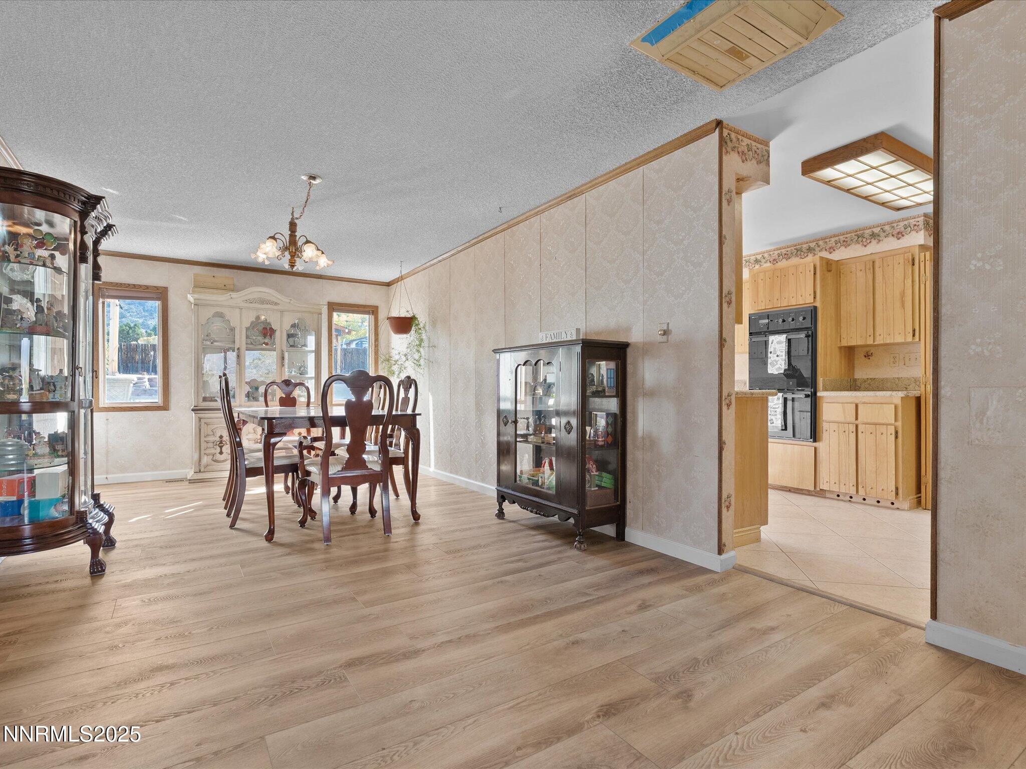 19-13840 Chamy Dr -118