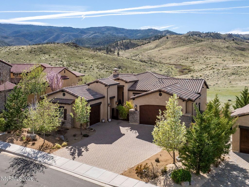 Photo of 3172 Vista Favoloso Drive, Reno, NV 89519 (MLS # 260003588)