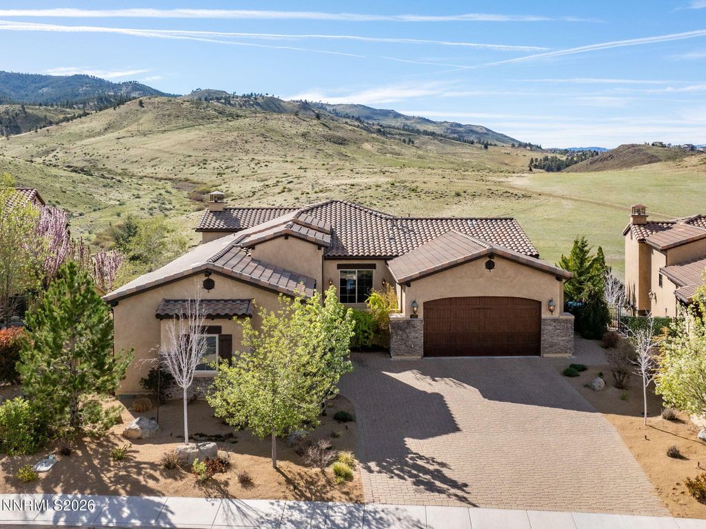 Photo of 3172 Vista Favoloso Drive, Reno, NV 89519 (MLS # 260003588)