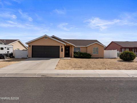 1329 White Bluffs Circle Fernley NV 89408