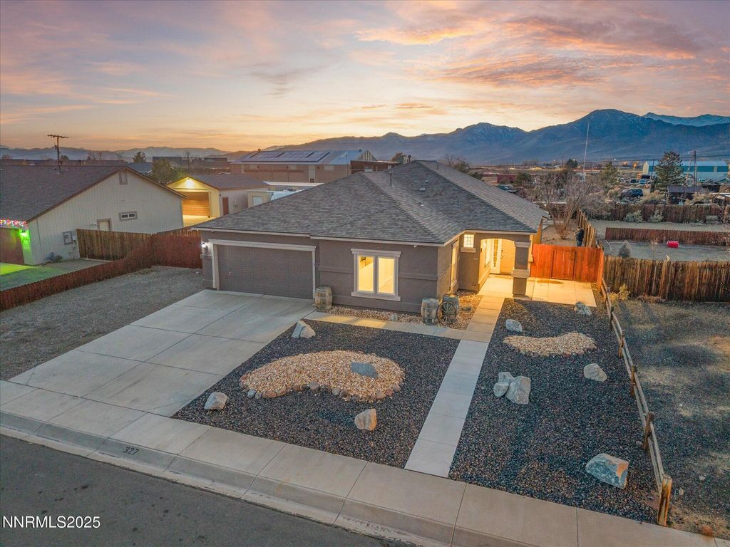 Photo of 327 Valley Vista Drive, Dayton, NV 89403 (MLS # 250059387)