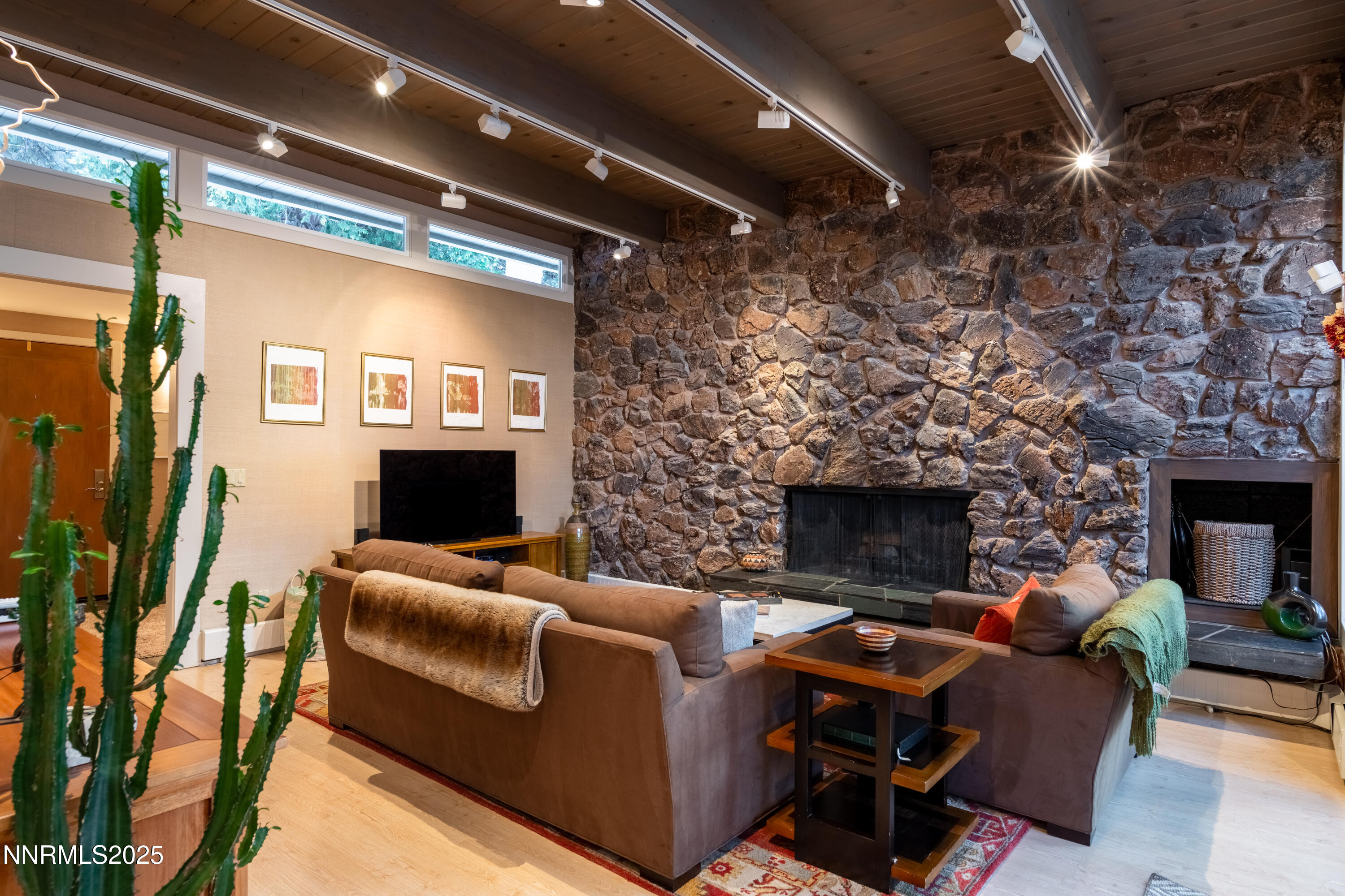 112-Ponderosa_DSC_3438-HDR