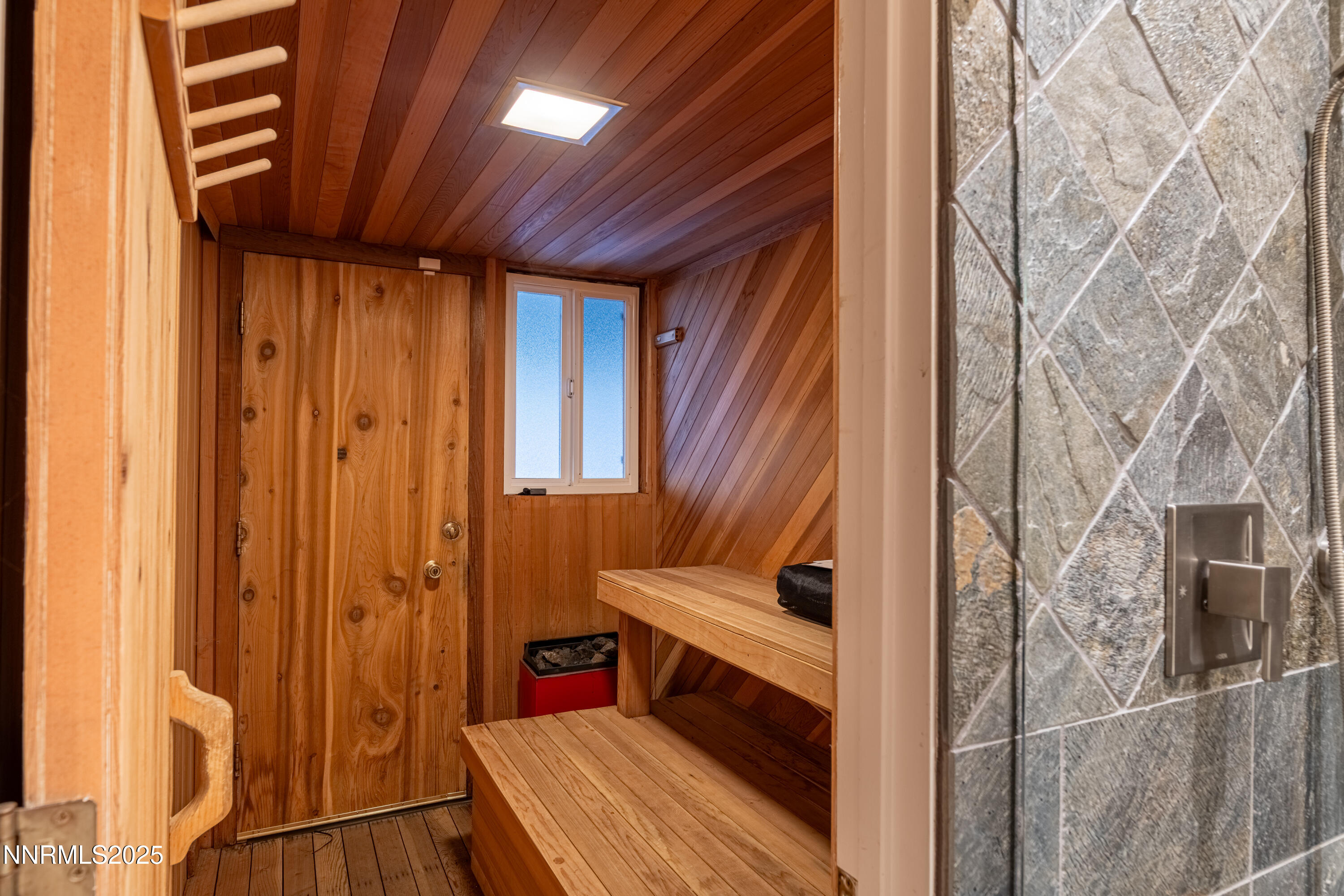 112-Ponderosa_DSC_3403-HDR